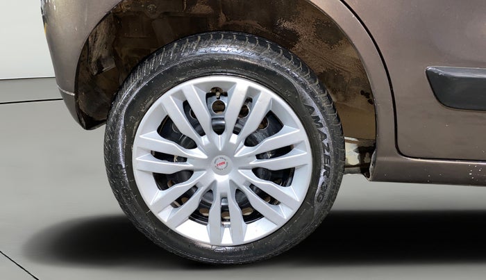 2016 Maruti Wagon R 1.0 VXI AMT, Petrol, Automatic, 30,920 km, Right Rear Wheel