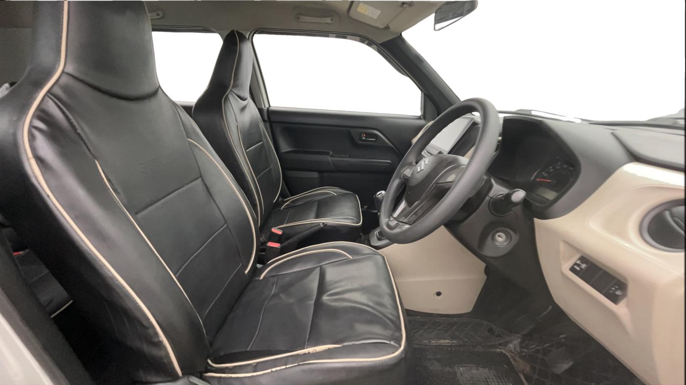 2022 Maruti New Wagon-R LXI CNG (O) 1.0, CNG, Manual, 84,138 km, Right Side Front Door Cabin