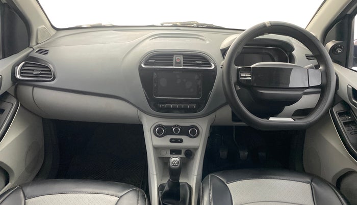 2025 Tata Tiago XT PETROL, Petrol, Manual, 7,527 km, Dashboard