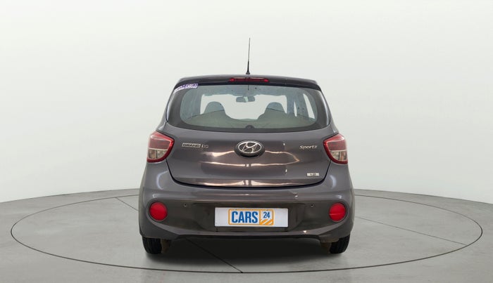 2017 Hyundai Grand i10 SPORTZ 1.2 KAPPA VTVT, CNG, Manual, 85,456 km, Back/Rear