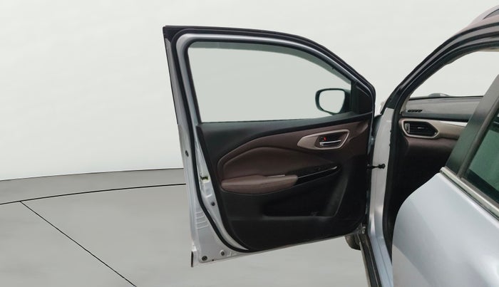 2025 Toyota Urban Cruiser Taisor V 1.0 Petrol MT, Petrol, Manual, 9,028 km, LHS Front Door