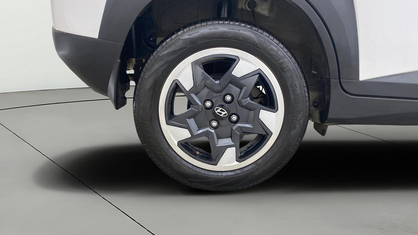 2025 Hyundai EXTER SX Tech 1.2 HY CNG DUO MT, CNG, Manual, 8,644 km, Right Rear Wheel