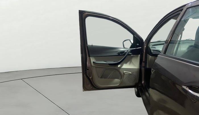 2018 Tata Tiago XE PETROL, Petrol, Manual, 65,966 km, LHS Front Door