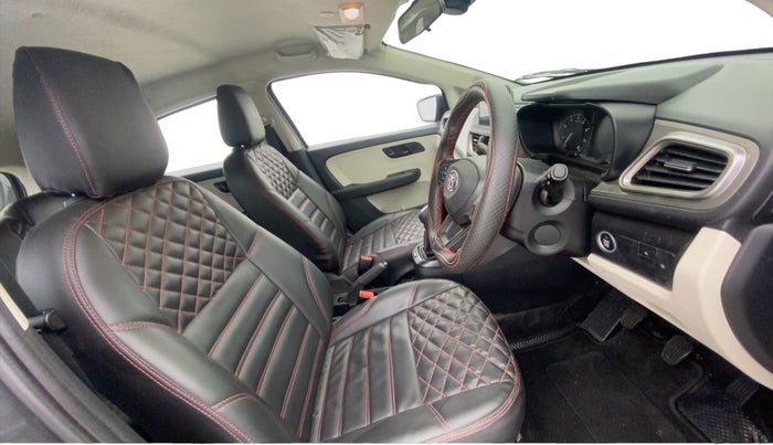 2022 Tata ALTROZ XT PETROL, Petrol, Manual, 21,360 km, Right Side Front Door Cabin