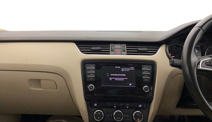 2014 Skoda Octavia ELEGANCE 1.8 TSI AT, Petrol, Automatic, 56,359 km, Air Conditioner