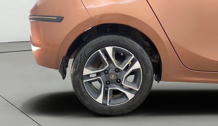 2017 Tata TIGOR XZ PETROL, Petrol, Manual, 52,697 km, Right Rear Wheel