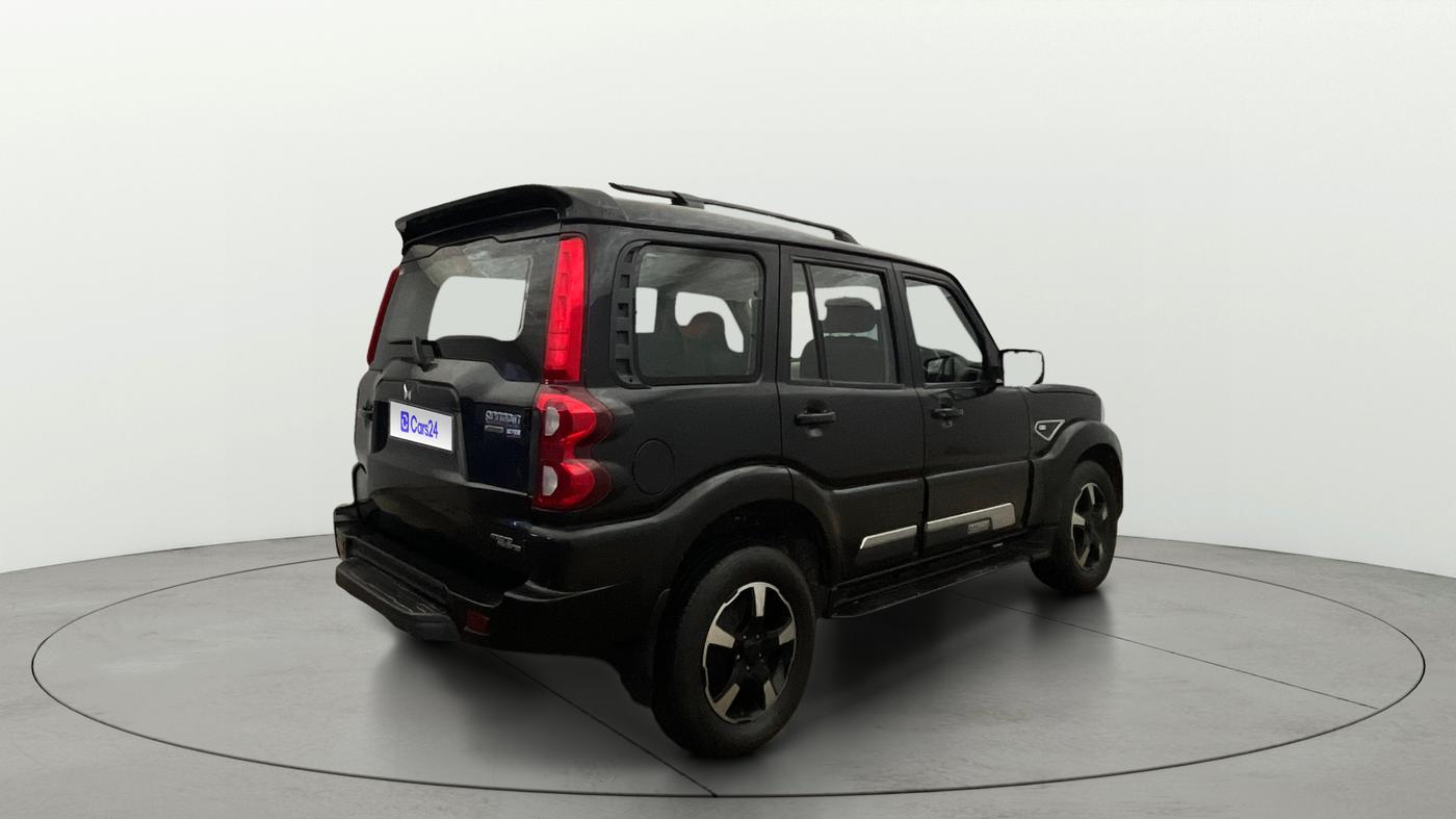 2023 Mahindra SCORPIO CLASSIC S11 7STR, Diesel, Manual, 45,154 km, Right Back Diagonal