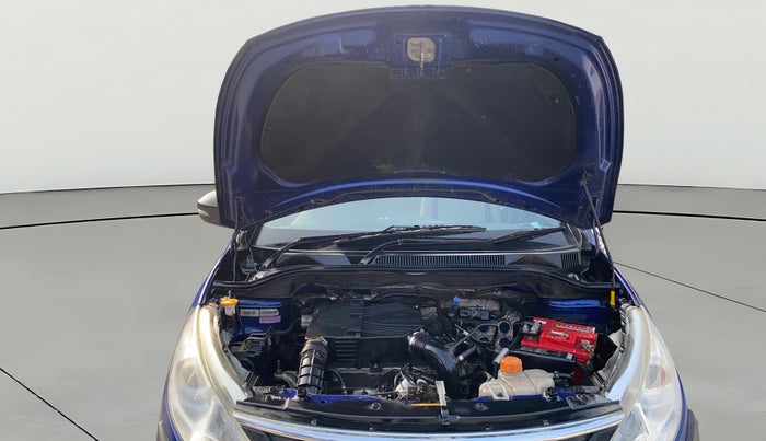 2016 Tata Zest XMS PETROL, Petrol, Manual, 53,231 km, Open Bonet