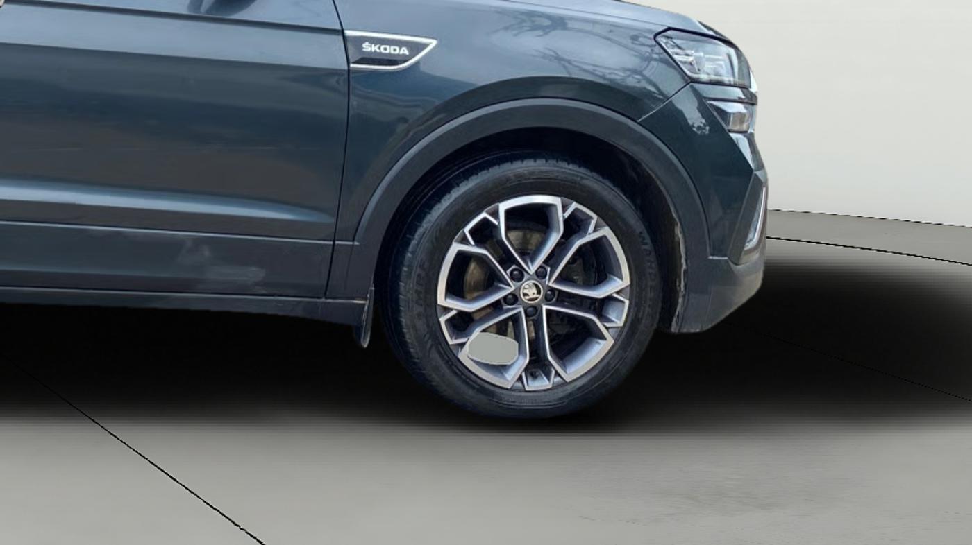 2022 Skoda KUSHAQ STYLE 1.0L TSI MT, Petrol, Manual, 80,529 km, Left Front Wheel