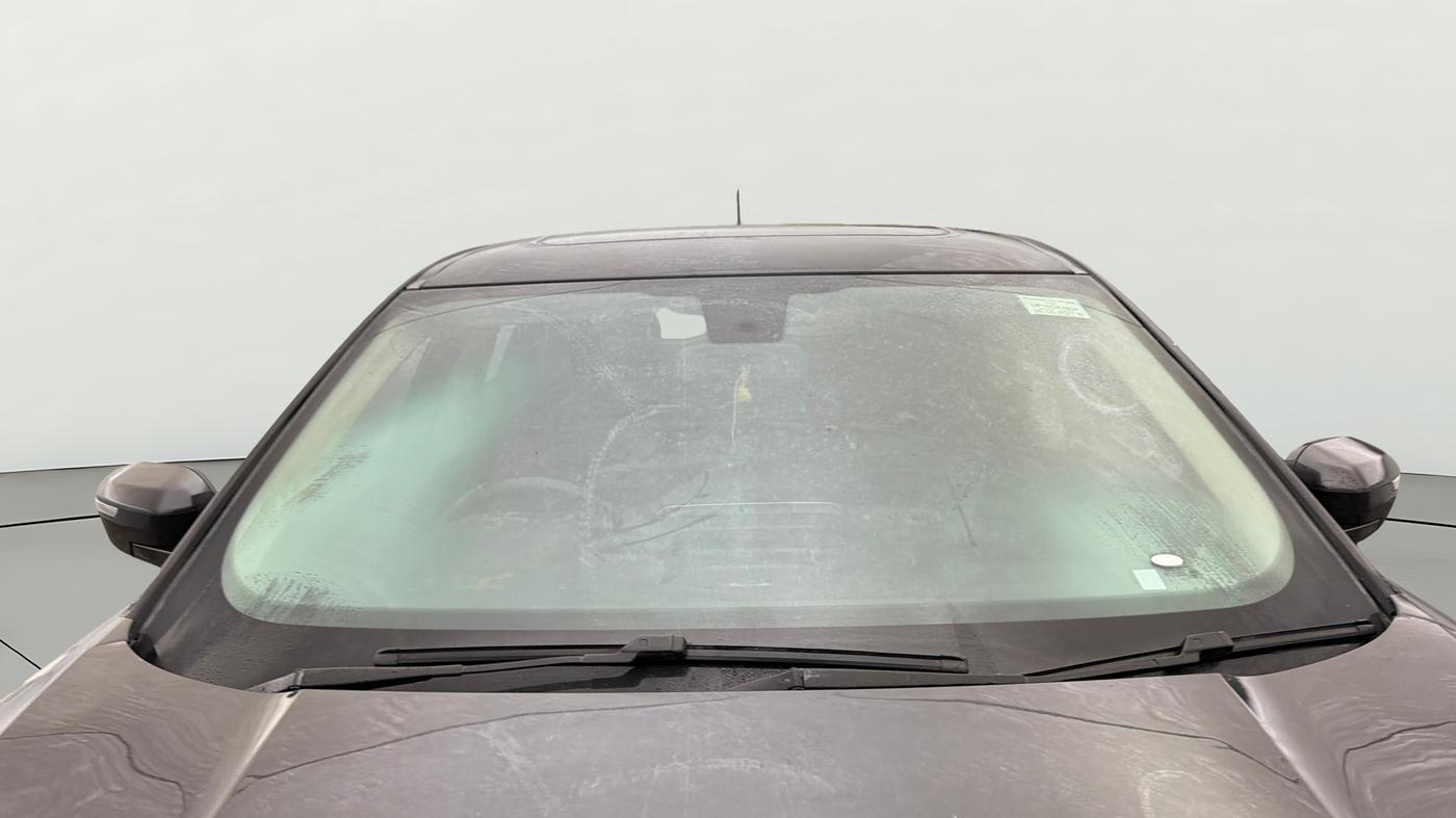 2021 Tata Harrier XT PLUS 2.0L KRYOTEC DARK EDITON, Diesel, Manual, 92,452 km, Front Windshield