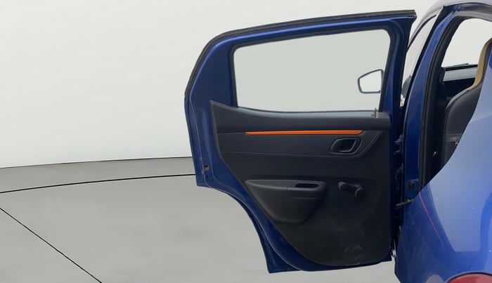 2017 Renault Kwid CLIMBER 1.0, Petrol, Manual, 48,587 km, LHS Rear Door