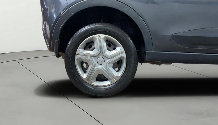 2018 Tata NEXON XM PETROL, Petrol, Manual, 79,483 km, Right Rear Wheel