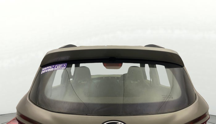 2017 Mahindra Kuv100 K4 6 STR, Petrol, Manual, 91,898 km, Rear Windshield