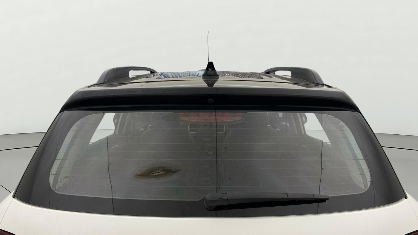 2021 Hyundai VENUE SX 1.0 (O) TURBO IMT DUAL TONE, Petrol, Manual, 35,269 km, Rear Windshield