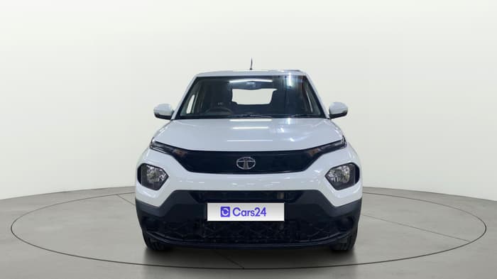 2023 Tata PUNCH ADVENTURE AMT, Petrol, Automatic, 30,640 km, Front