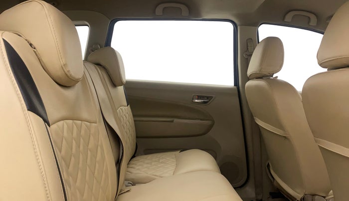 2017 Maruti Ertiga VXI, Petrol, Manual, 62,699 km, Right Side Rear Door Cabin