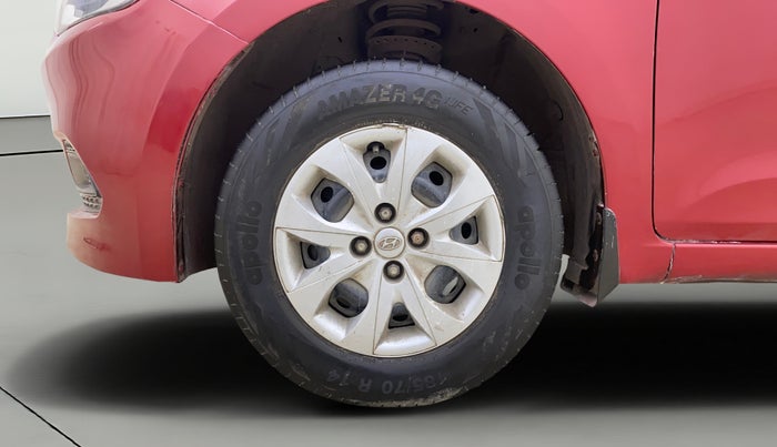 2016 Hyundai Elite i20 MAGNA 1.2, Petrol, Manual, 86,653 km, Left Front Wheel