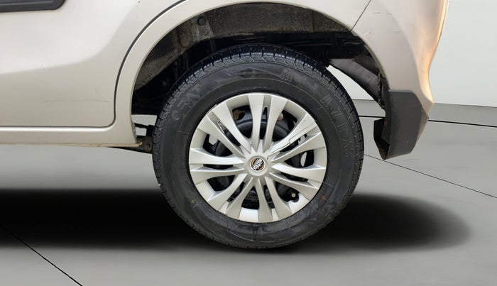 2017 Maruti Alto 800 LXI, Petrol, Manual, 83,670 km, Left Rear Wheel