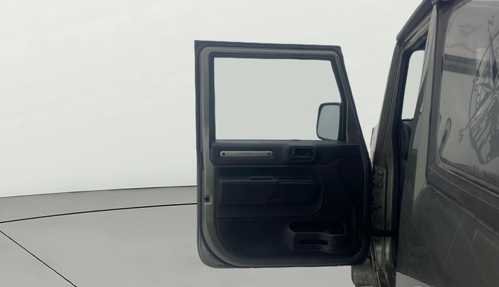 2021 Mahindra Thar LX D 4WD AT CONVERTIBLE, Diesel, Automatic, 99,439 km, LHS Front Door