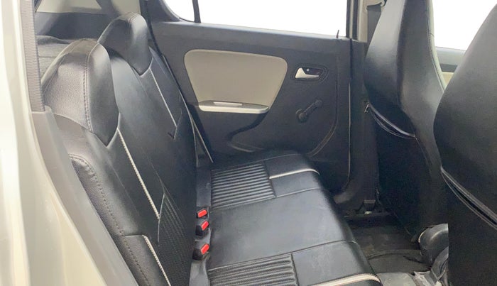 2018 Maruti Alto K10 VXI, Petrol, Manual, 52,858 km, Right Side Rear Door Cabin