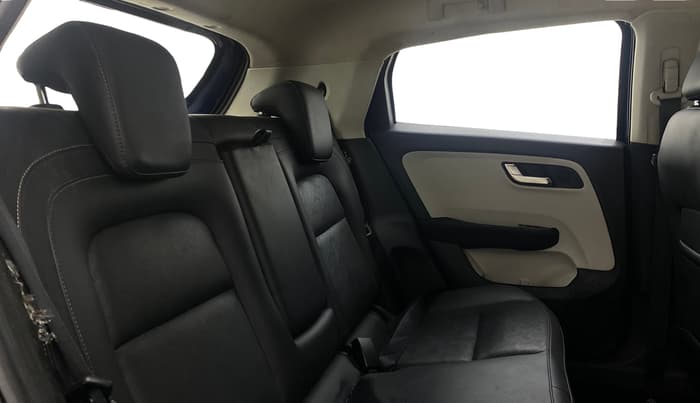 2022 Tata ALTROZ XZA PLUS, Petrol, Automatic, 30,949 km, Right Side Rear Door Cabin