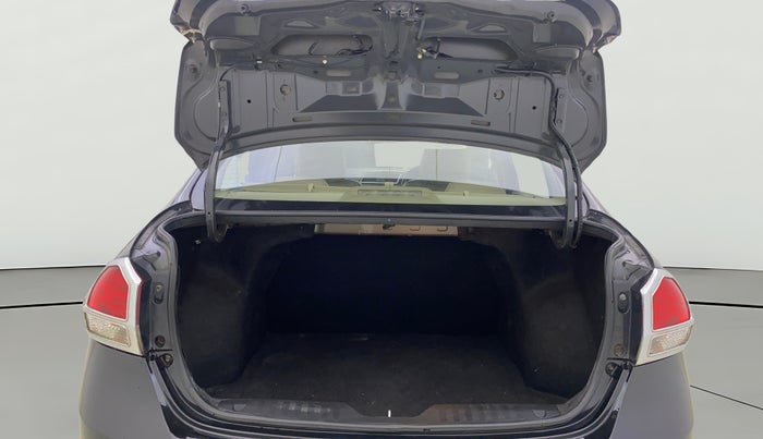 2016 Maruti Ciaz ZXI+, Petrol, Manual, 69,954 km, Boot Open Zoomed View