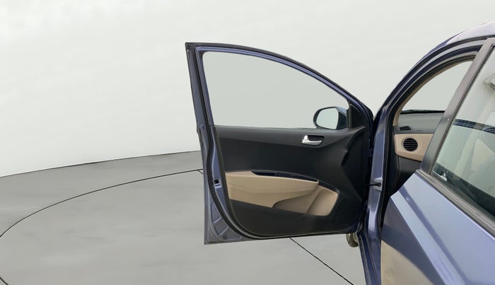 2015 Hyundai Xcent SX 1.2, Petrol, Manual, 48,203 km, LHS Front Door