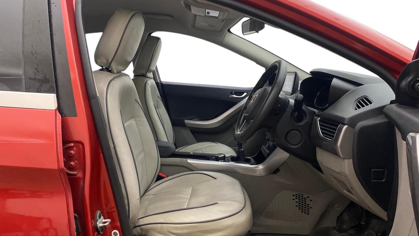 2018 Tata NEXON XZ PLUS PETROL, Petrol, Manual, 59,034 km, Right Side Front Door Cabin
