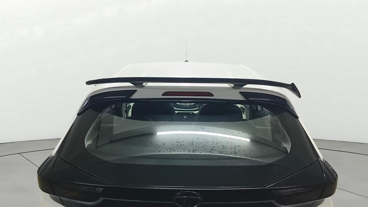 2022 Tata ALTROZ XM PLUS PETROL, Petrol, Manual, 36,662 km, Rear Windshield