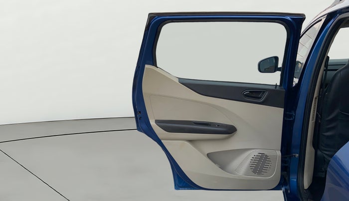 2022 Renault TRIBER RXT AMT, Petrol, Automatic, 71,621 km, LHS Rear Door