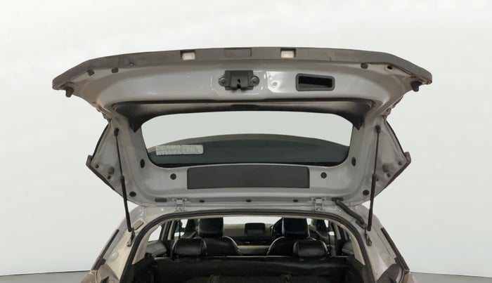 2024 Tata NEXON PURE 1.2 PETROL, CNG, Manual, 20,829 km, Boot Door Open