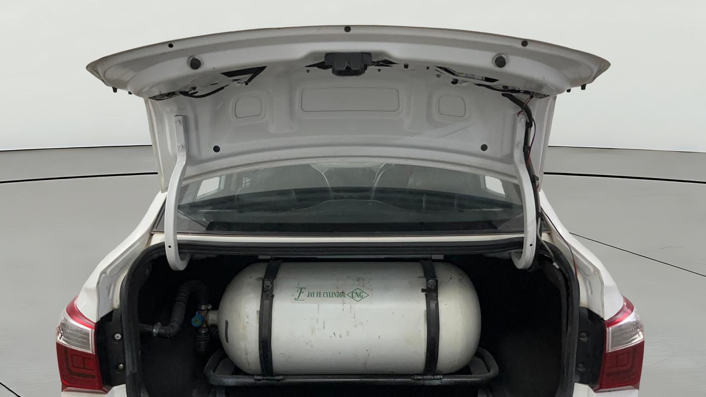 2022 Hyundai XCENT PRIME 	T+ CNG, CNG, Manual, 44,227 km, Boot Door Open