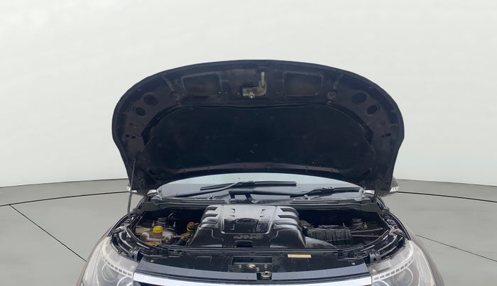 2019 Mahindra XUV500 W7, Diesel, Manual, 82,775 km, Open Bonet