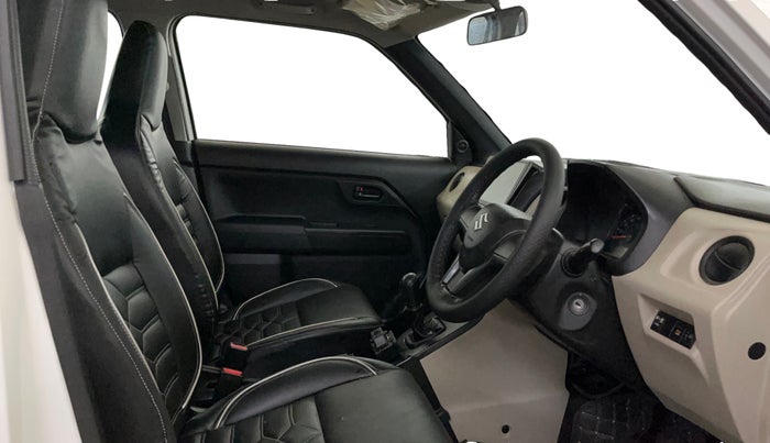 2022 Maruti New Wagon-R LXI CNG (O) 1.0, CNG, Manual, 34,551 km, Right Side Front Door Cabin
