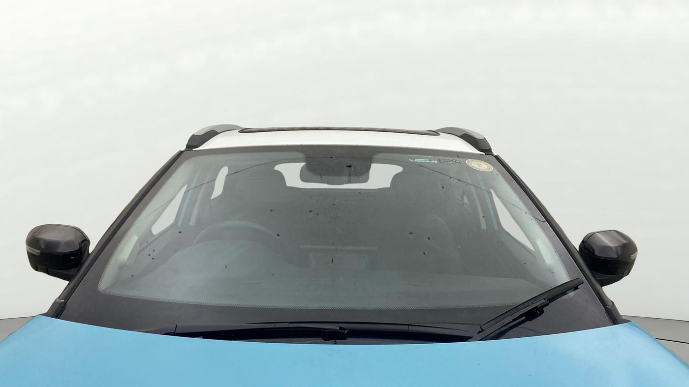 2025 Tata NEXON FEARLESS + SUNROOF DUAL TONE 1.2 PETROL, Petrol, Manual, 23,000 km, Front Windshield