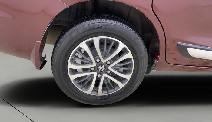 2022 Maruti Ertiga ZXI+ SHVS, Petrol, Manual, 83,109 km, Right Rear Wheel