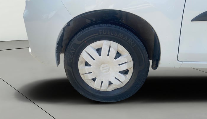 2019 Maruti Alto VXI, Petrol, Manual, 32,995 km, Left Front Wheel