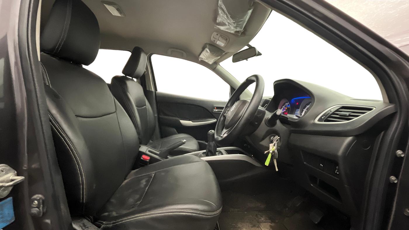 2016 Maruti Baleno DELTA PETROL 1.2, Petrol, Manual, 48,921 km, Right Side Front Door Cabin