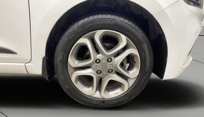 2020 Hyundai Elite i20 ASTA 1.2 (O), Petrol, Manual, 73,049 km, Right Front Wheel