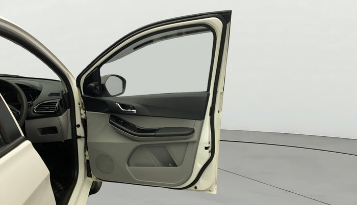 2021 Tata Tiago XZA PLUS PETROL, Petrol, Automatic, 31,121 km, RHS Front Door