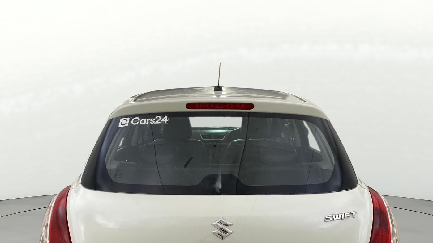2015 Maruti Swift VXI, Petrol, Manual, 43,088 km, Rear Windshield