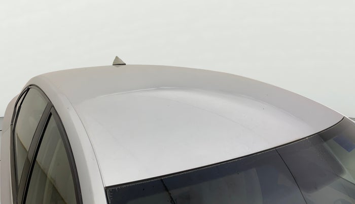 2014 Volkswagen Vento HIGHLINE PETROL AT, Petrol, Automatic, 1,05,011 km, Roof