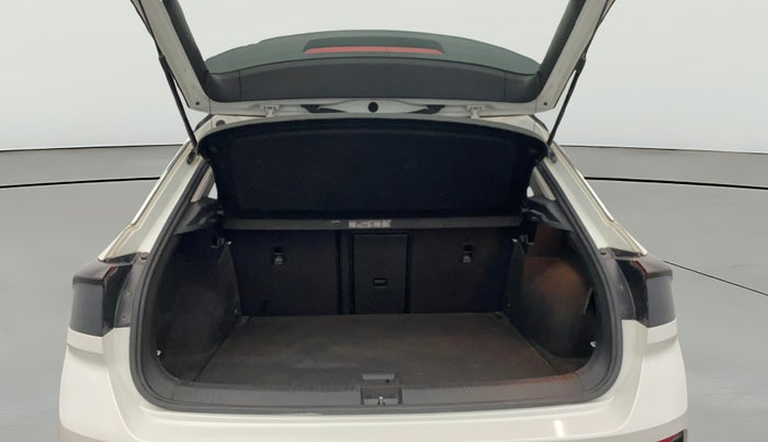 2019 Volkswagen T-ROC 1.5 TSI AT, Petrol, Automatic, 1,34,626 km, Boot Open Zoomed View