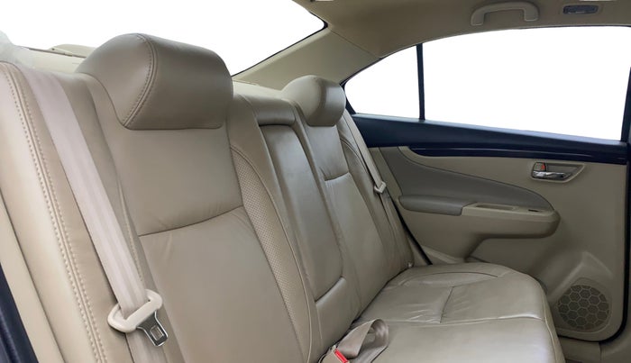 2016 Maruti Ciaz ZXI+ AT, Petrol, Automatic, 88,994 km, Right Side Rear Door Cabin