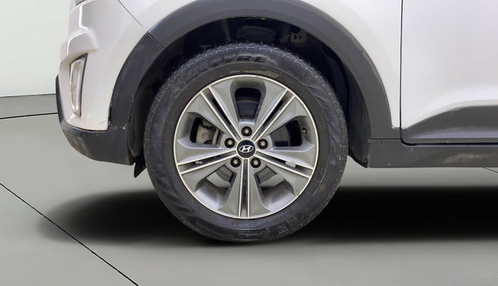 2017 Hyundai Creta SX PLUS AT 1.6 PETROL, CNG, Automatic, 1,17,634 km, Left Front Wheel