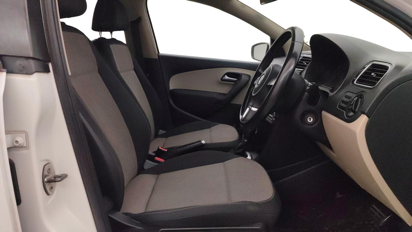 2014 Volkswagen Polo GT TSI AT, Petrol, Automatic, 89,070 km, Right Side Front Door Cabin