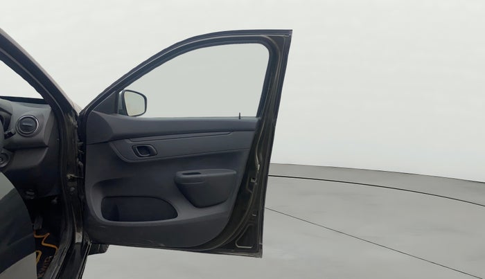 2016 Renault Kwid RXT 1.0, Petrol, Manual, 46,215 km, RHS Front Door