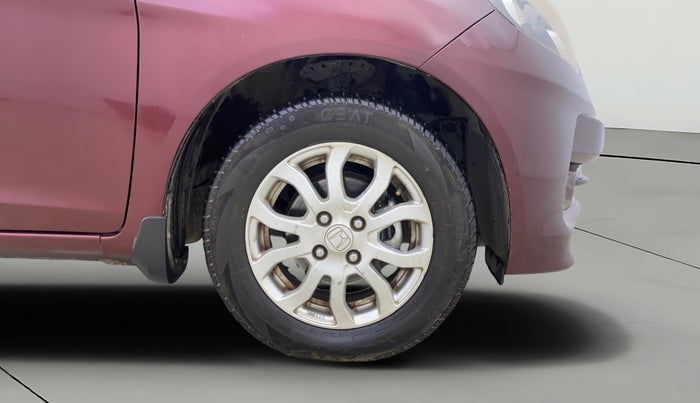 2013 Honda Amaze 1.2L I-VTEC VX AT, Petrol, Automatic, 19,385 km, Right Front Wheel