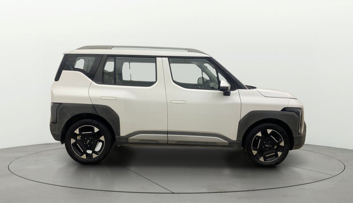 2025 KIA SYROS HTX Plus (O) 1.0 Turbo 7DCT, Petrol, Automatic, 3,947 km, Right Side View