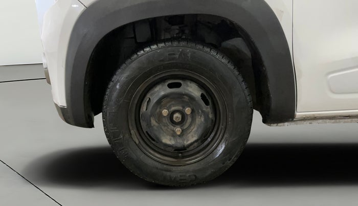 2017 Renault Kwid RXT 1.0 (O), Petrol, Manual, 32,177 km, Left Front Wheel